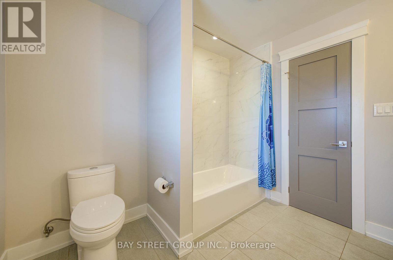 1271 Greenwood Crescent, Oakville, Ontario  L6J 6W3 - Photo 22 - W12671718