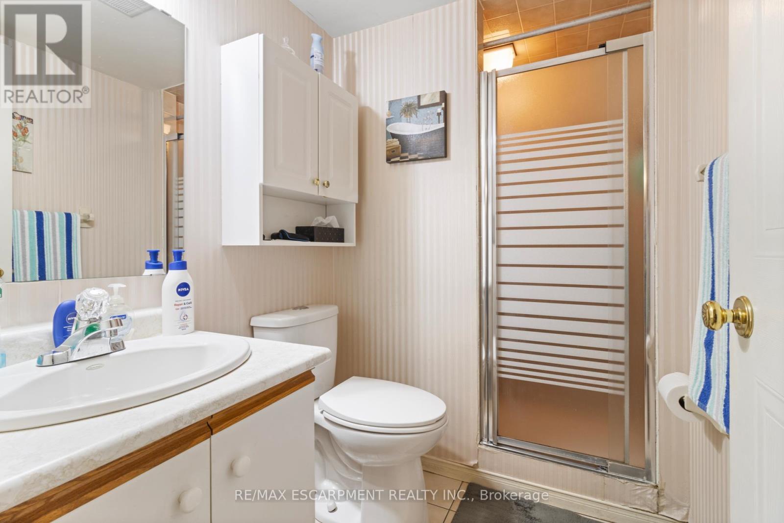 302 - 5070 Pinedale Avenue, Burlington, Ontario  L7L 5V6 - Photo 12 - W12671752