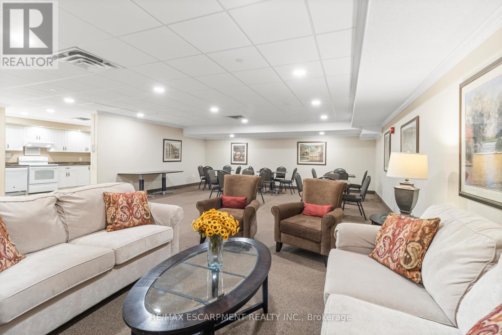 302 - 5070 Pinedale Avenue, Burlington, Ontario  L7L 5V6 - Photo 42 - W12671752