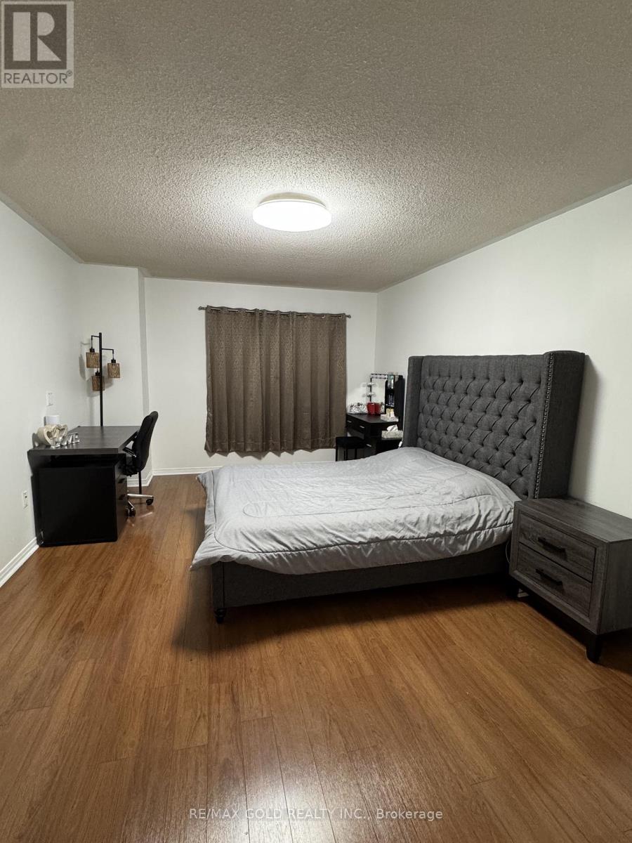 148 Sahara Trail, Brampton, Ontario  L6R 1P6 - Photo 10 - W12671754