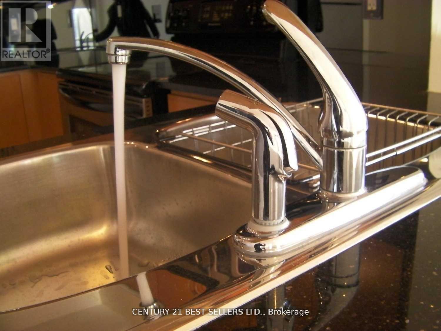 1802 - 4080 Living Arts Drive, Mississauga, Ontario  L5B 4N3 - Photo 10 - W12671768