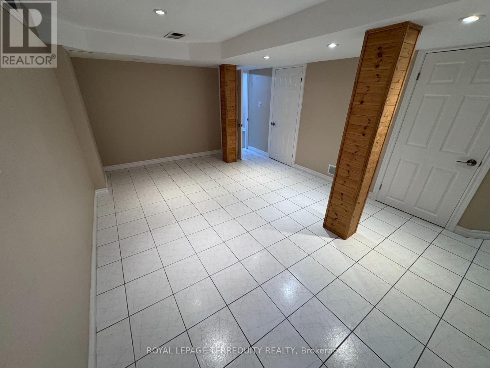 2239 Shipwright Road, Oakville, Ontario  L6M 3E2 - Photo 18 - W12671772