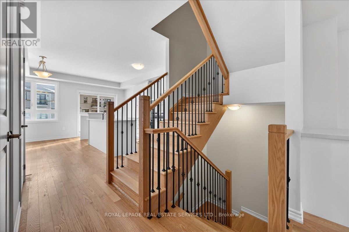 5946 Saigon Street, Mississauga, Ontario  L5V 0E9 - Photo 10 - W12671788