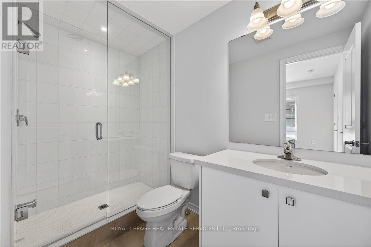 5946 Saigon Street, Mississauga, Ontario  L5V 0E9 - Photo 9 - W12671788