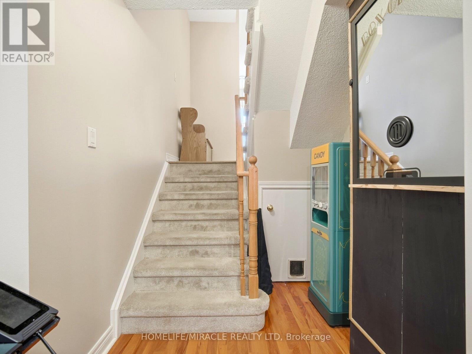 3 Purple Finch Court, Brampton, Ontario  L6X 5A3 - Photo 30 - W12671854