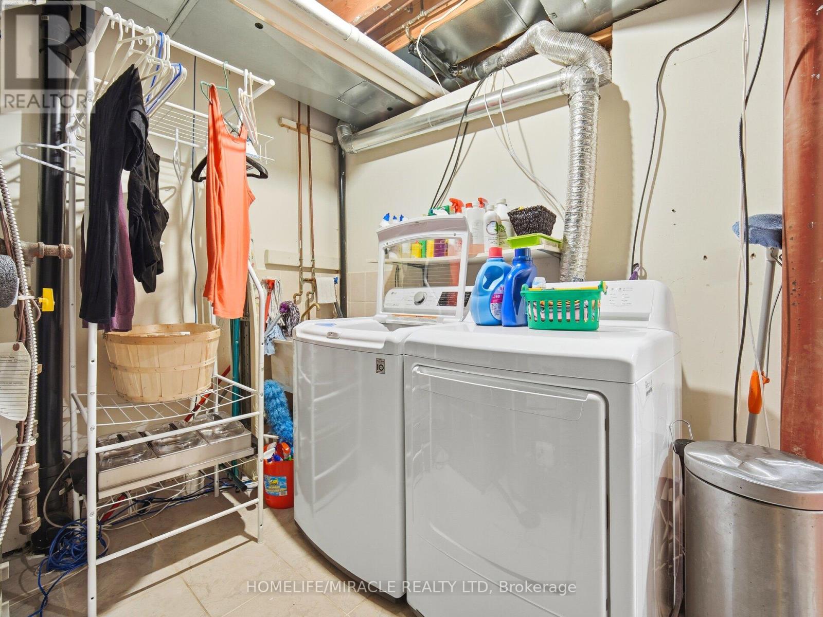 3 Purple Finch Court, Brampton, Ontario  L6X 5A3 - Photo 34 - W12671854