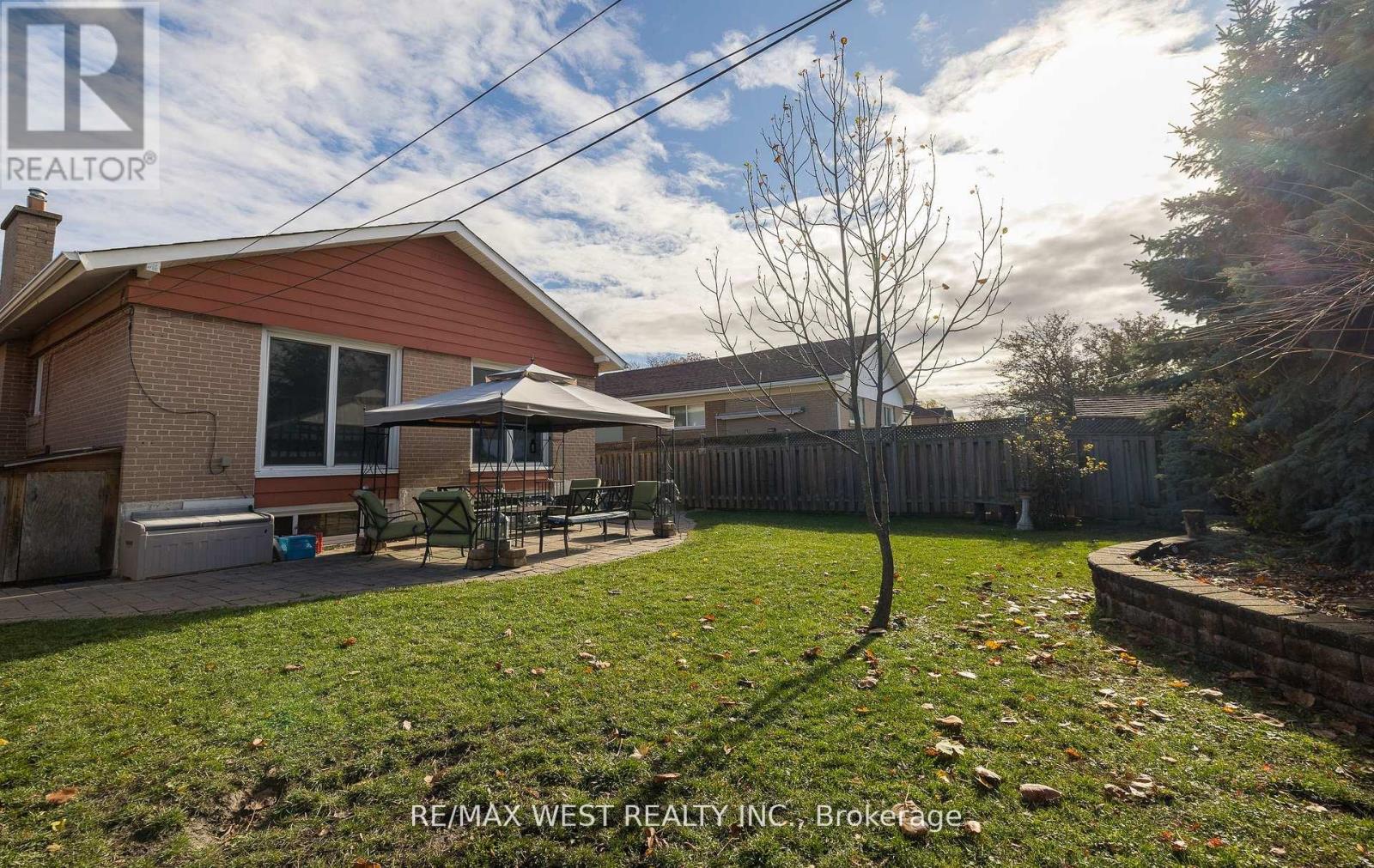 6 Lagos Road, Toronto, Ontario  M9N 4E4 - Photo 43 - W12671904