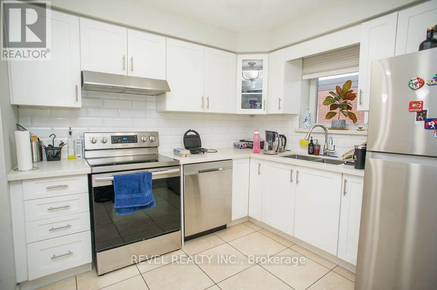 34 - 832 Concession Street, Hamilton, Ontario  L8V 1E2 - Photo 5 - X12671602