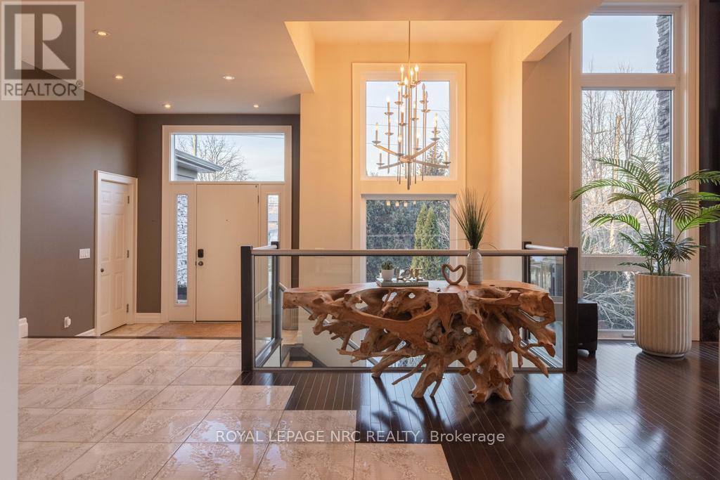 164a Lakeshore Road, St. Catharines, Ontario  L2N 2V1 - Photo 7 - X12671648