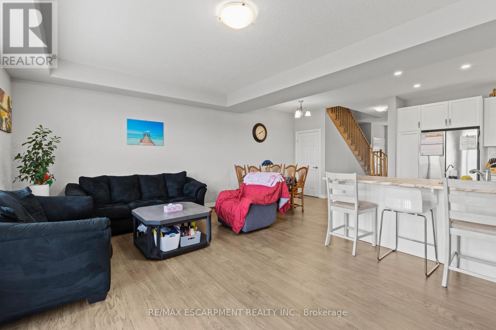 23 Zoe Lane, Hamilton, Ontario  L0R 1C0 - Photo 13 - X12671656