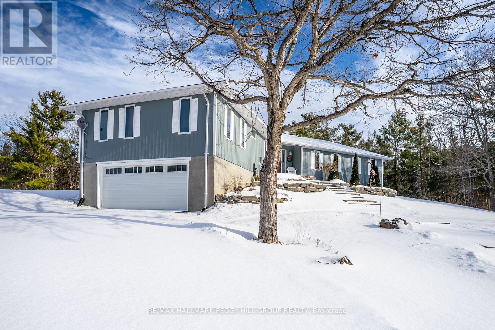 1564 Honey Harbour Road, Georgian Bay (Baxter), Ontario  L0K 1S0 - Photo 1 - X12671674