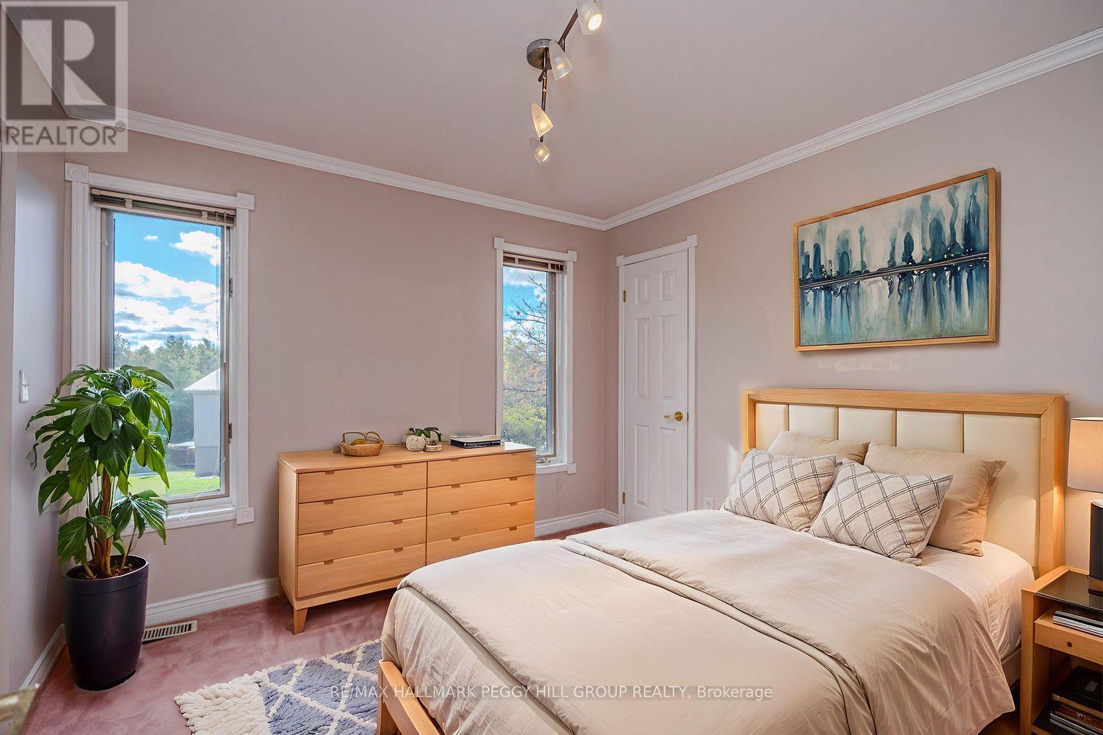 1564 Honey Harbour Road, Georgian Bay (Baxter), Ontario  L0K 1S0 - Photo 13 - X12671674