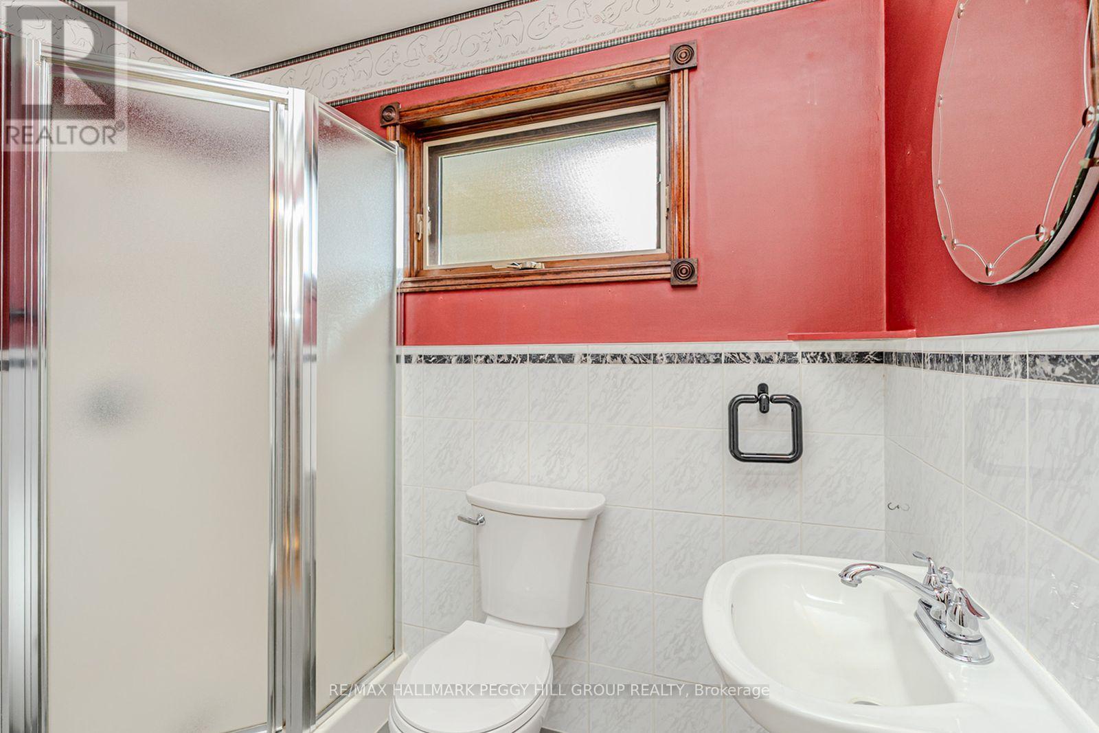 1564 Honey Harbour Road, Georgian Bay (Baxter), Ontario  L0K 1S0 - Photo 16 - X12671674