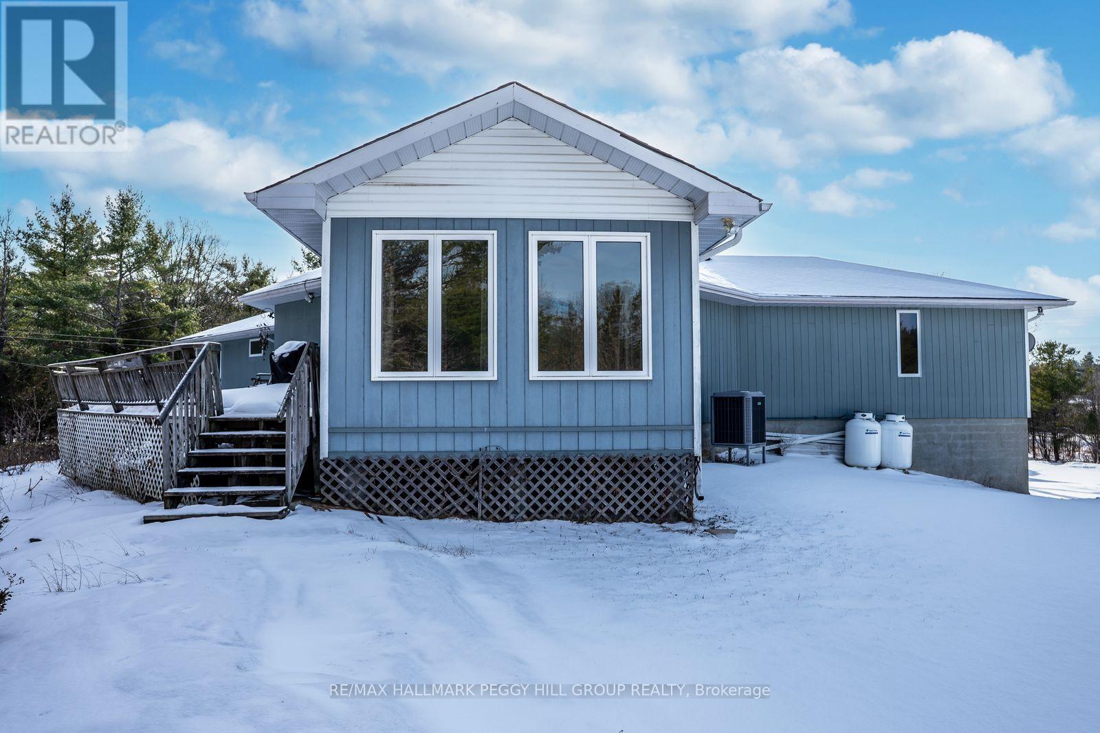 1564 Honey Harbour Road, Georgian Bay (Baxter), Ontario  L0K 1S0 - Photo 19 - X12671674