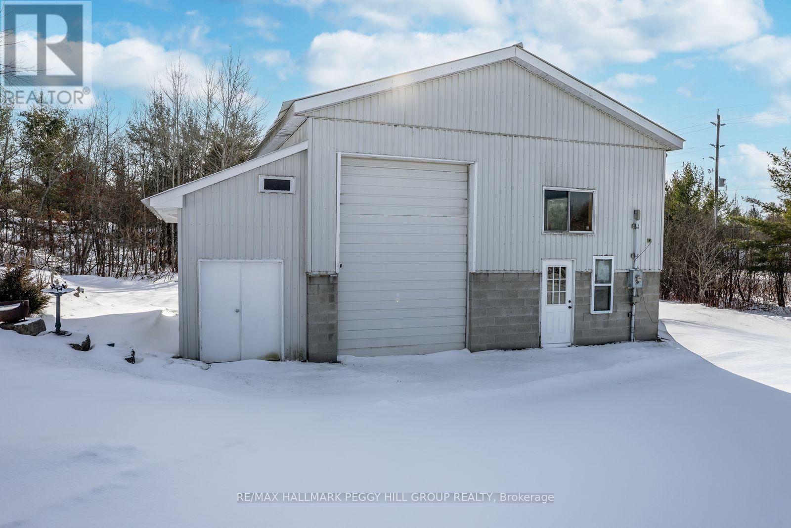 1564 Honey Harbour Road, Georgian Bay (Baxter), Ontario  L0K 1S0 - Photo 20 - X12671674