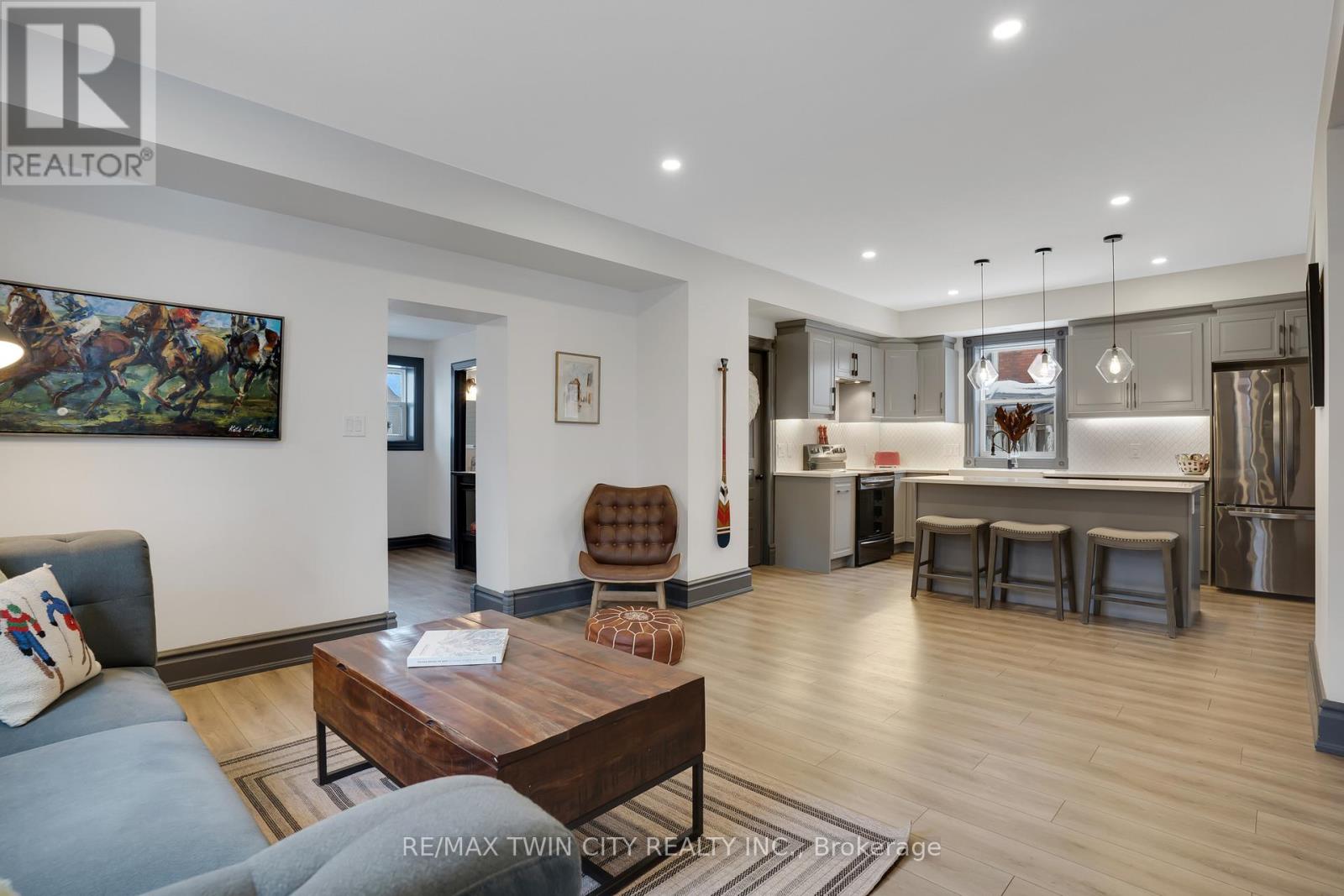 854 Queenston Road, Cambridge, Ontario  N3H 3K5 - Photo 12 - X12671698