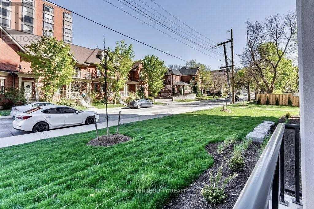 104 - 81 Robinson Street, Hamilton, Ontario  L8P 0C2 - Photo 8 - X12671726