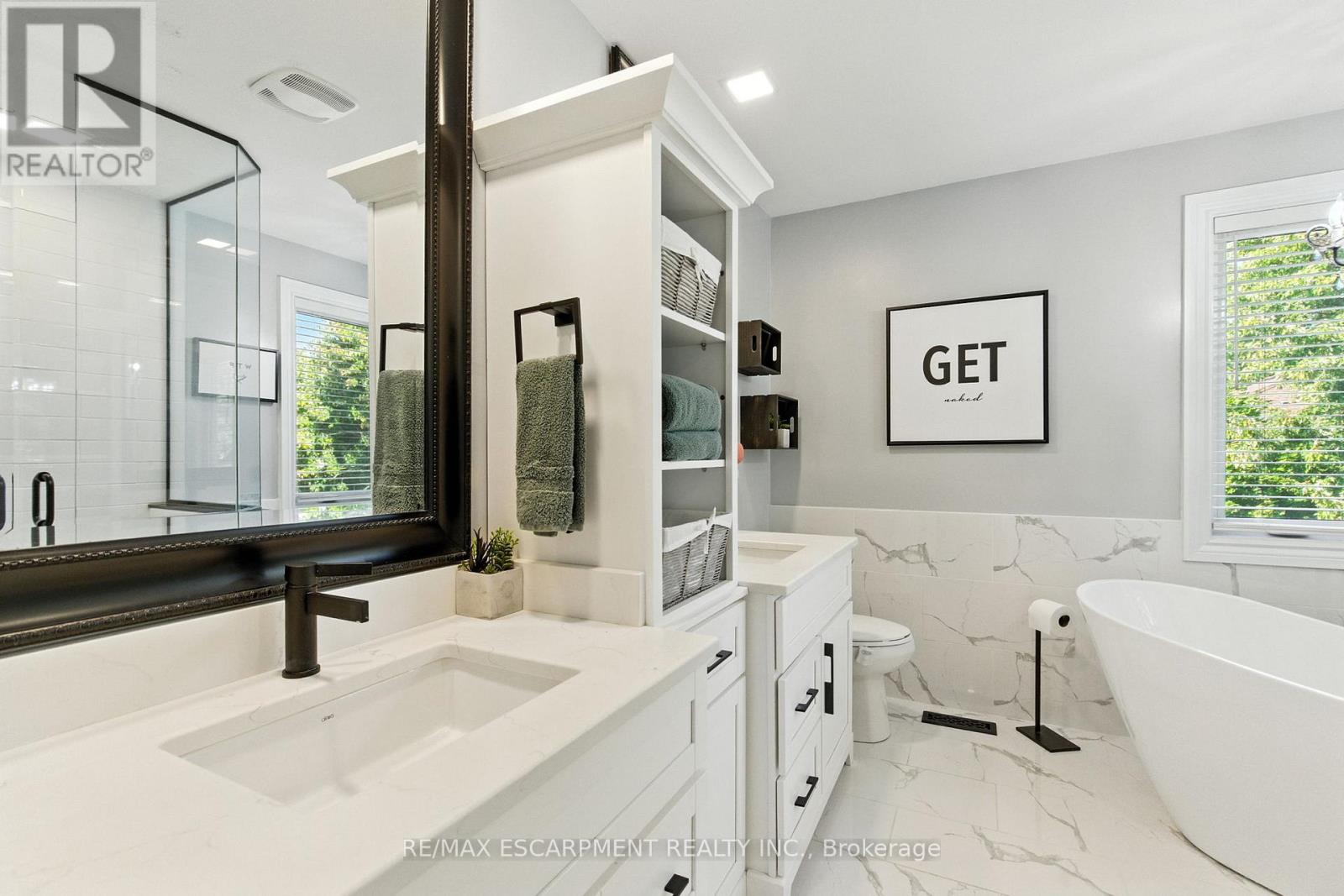 36 Pinecreek Road, Hamilton, Ontario  L8B 0H1 - Photo 30 - X12493416