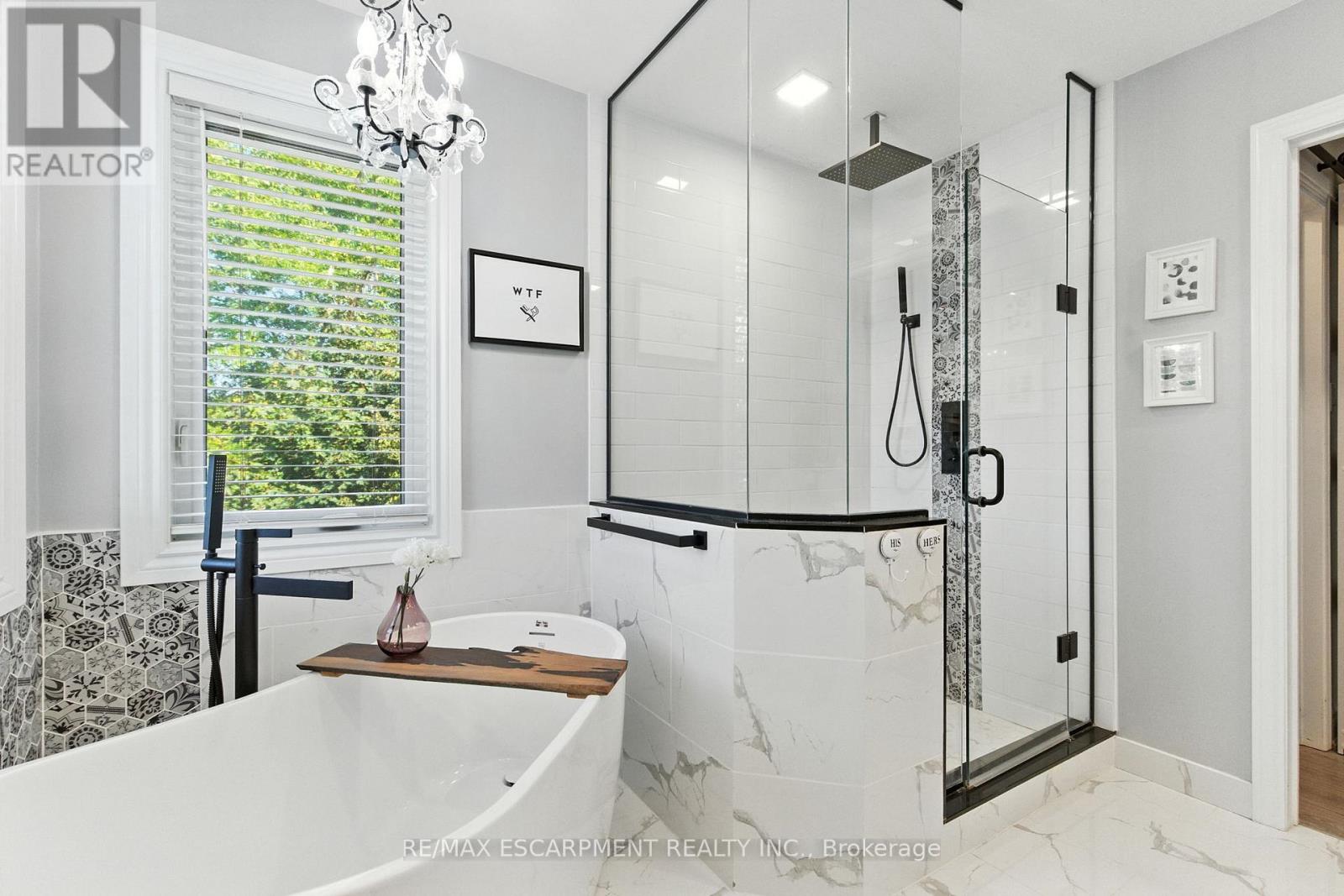 36 Pinecreek Road, Hamilton, Ontario  L8B 0H1 - Photo 32 - X12493416