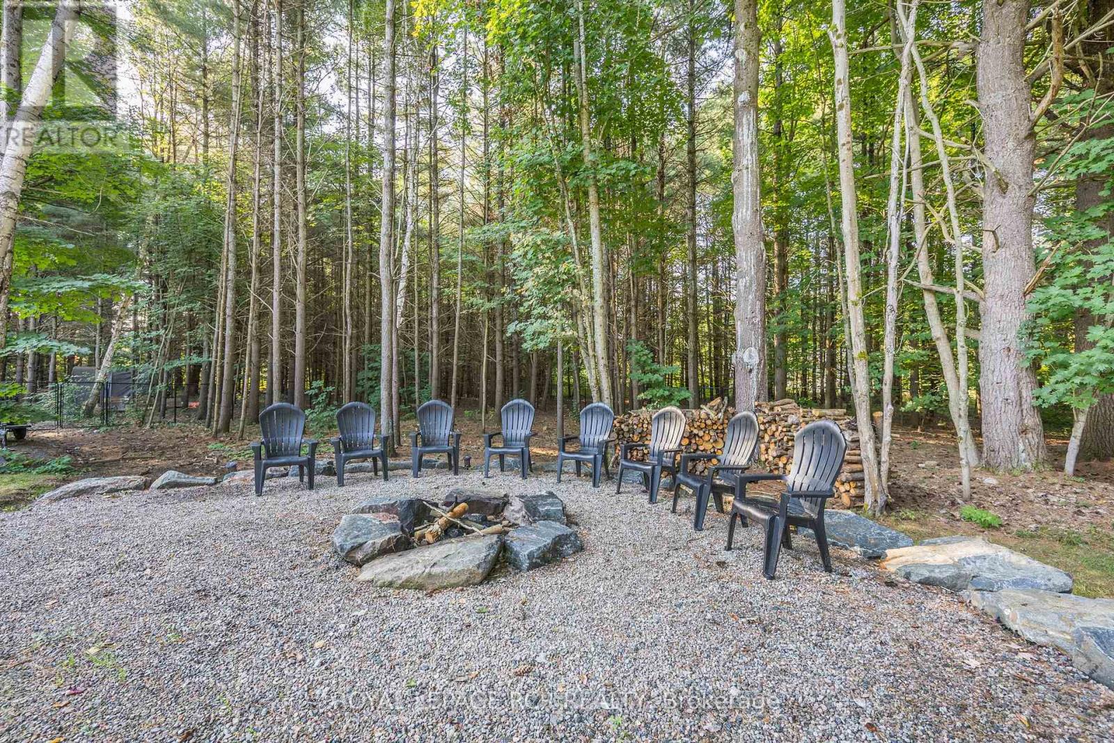 1031 Xavier Street, Gravenhurst, Ontario  P0E 1G0 - Photo 42 - X12668488