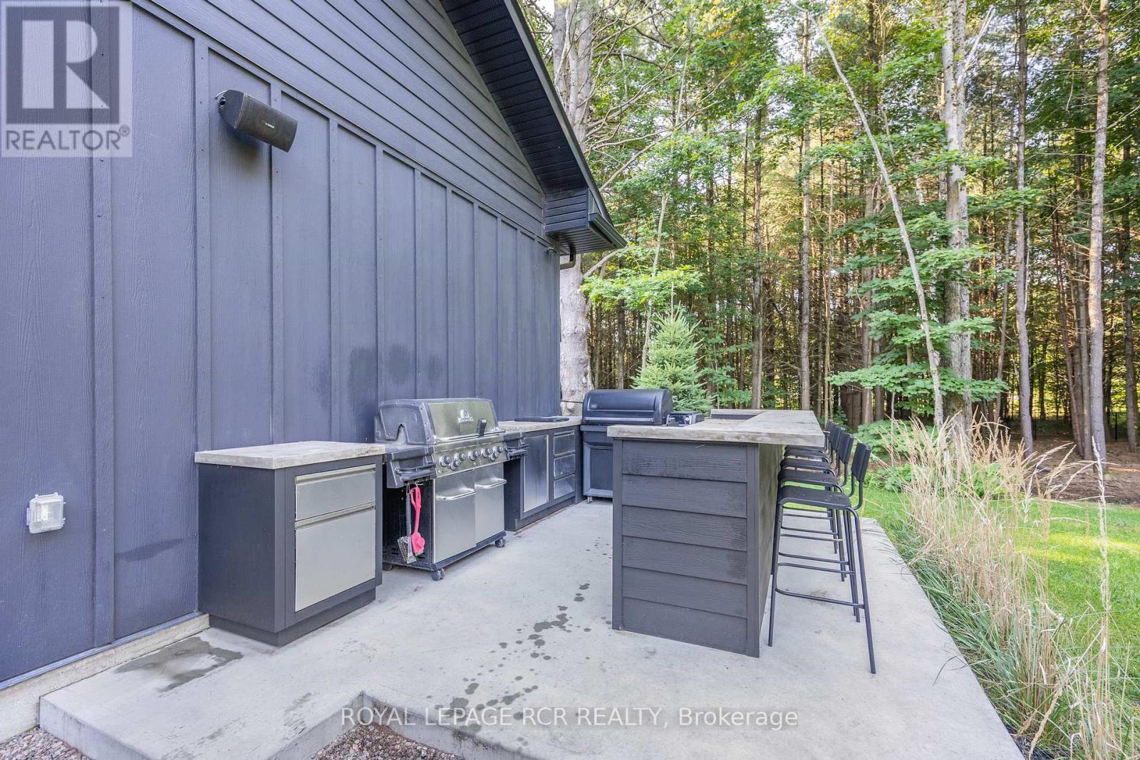 1031 Xavier Street, Gravenhurst, Ontario  P0E 1G0 - Photo 38 - X12668488