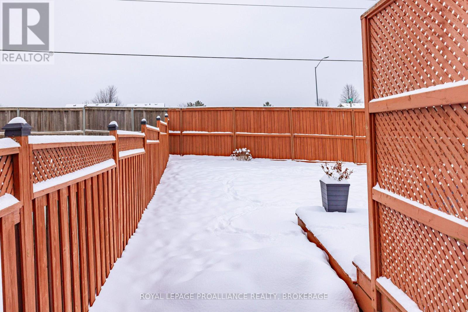 2153 Swanfield Street, Kingston, Ontario  K7M 0A9 - Photo 3 - X12661710