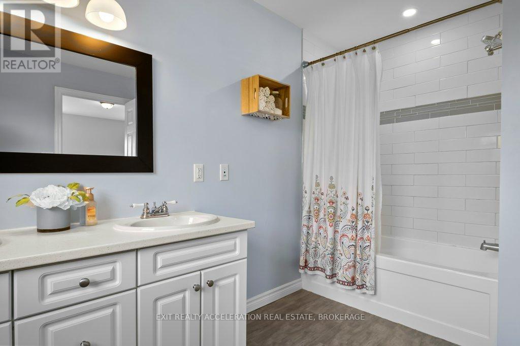 405 Brennan Road, Belleville, Ontario  K8N 4Z6 - Photo 20 - X12671998