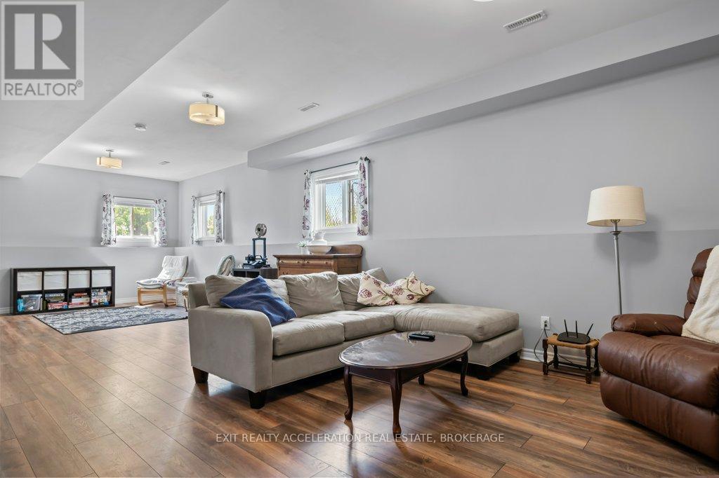 405 Brennan Road, Belleville, Ontario  K8N 4Z6 - Photo 30 - X12671998