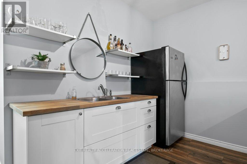 405 Brennan Road, Belleville, Ontario  K8N 4Z6 - Photo 33 - X12671998