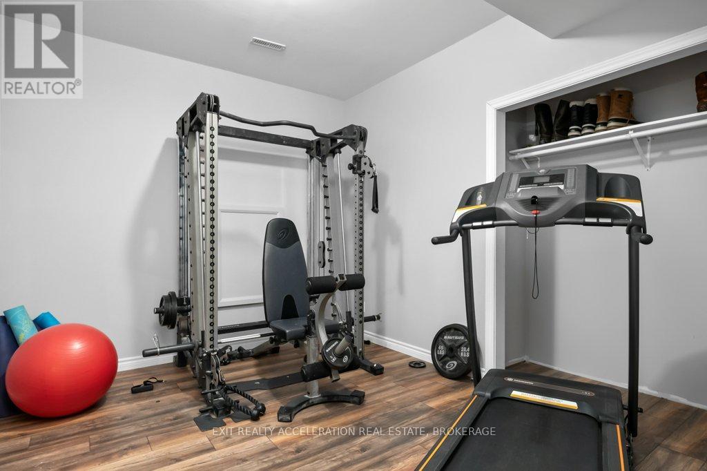 405 Brennan Road, Belleville, Ontario  K8N 4Z6 - Photo 34 - X12671998