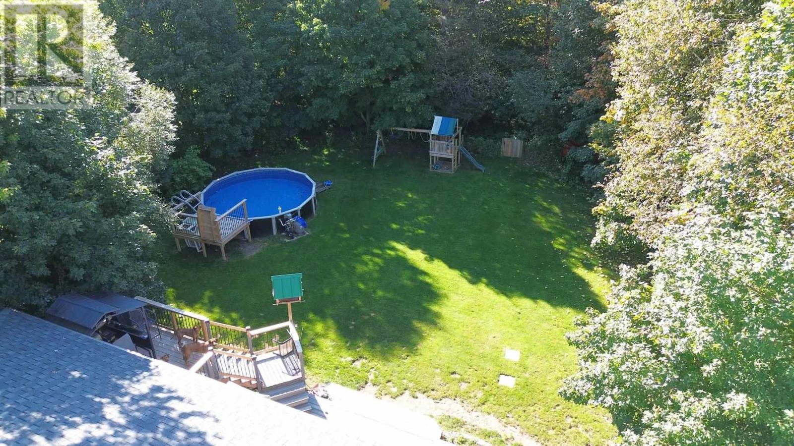 797 Fifth Lin E, Sault Ste. Marie, Ontario  P6A 6J8 - Photo 41 - SM260039