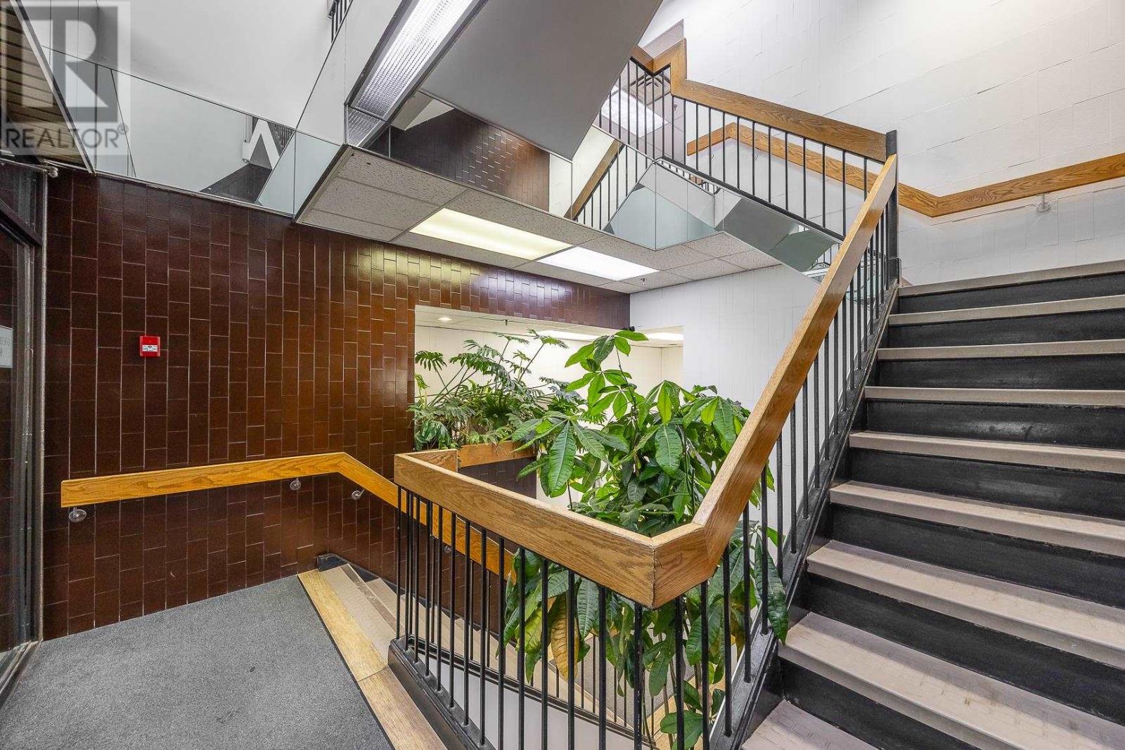 384 Queen St E, 384 Queen Street East & 111 Elgin Street, Sault Ste. Marie, Ontario  P6A 1Z1 - Photo 11 - SM260040