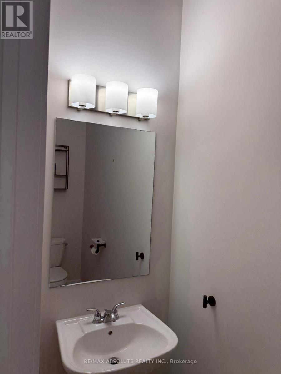 506 Oldenburg Avenue, Ottawa, Ontario  K0A 2Z0 - Photo 13 - X12671942