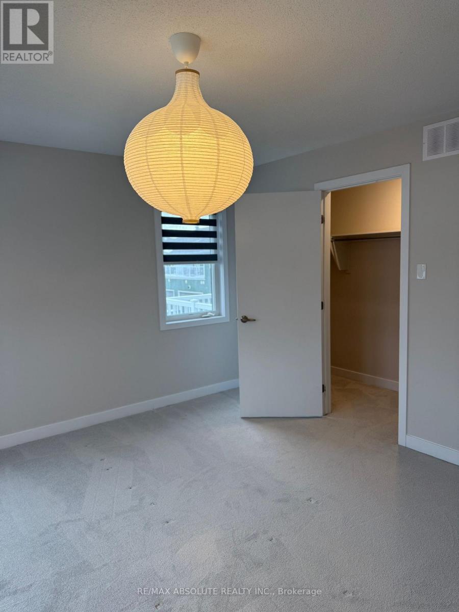 506 Oldenburg Avenue, Ottawa, Ontario  K0A 2Z0 - Photo 15 - X12671942