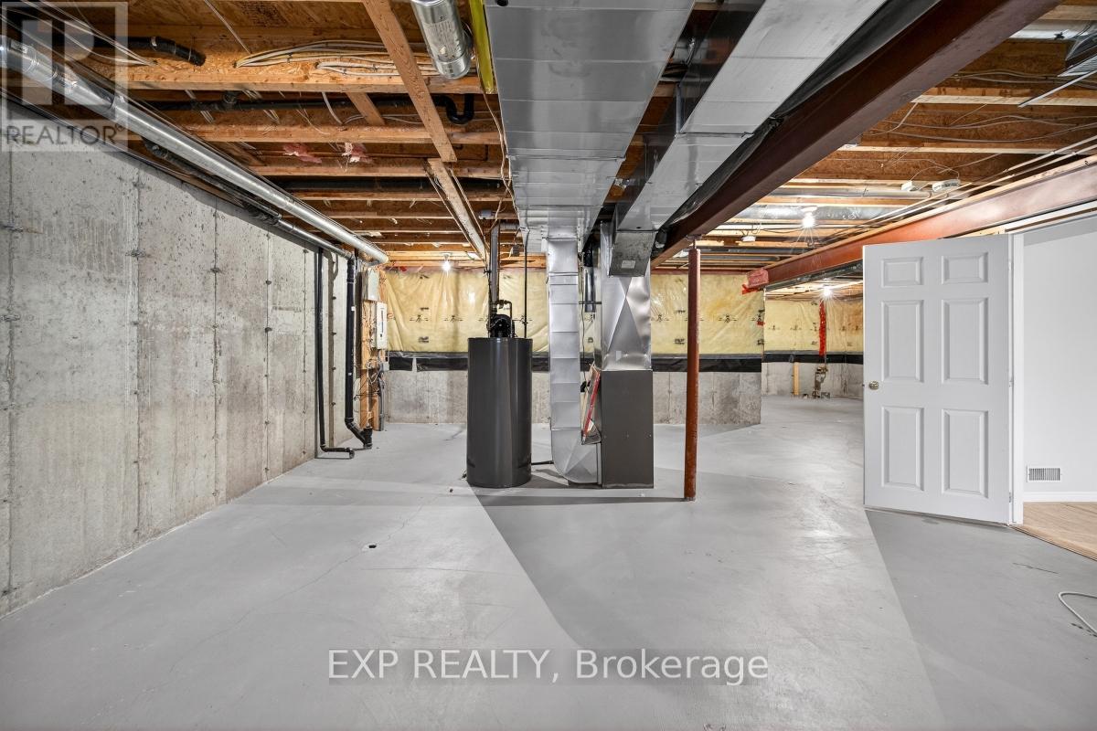 215 Cairnsmore Circle, Ottawa, Ontario  K2J 0G5 - Photo 27 - X12672032