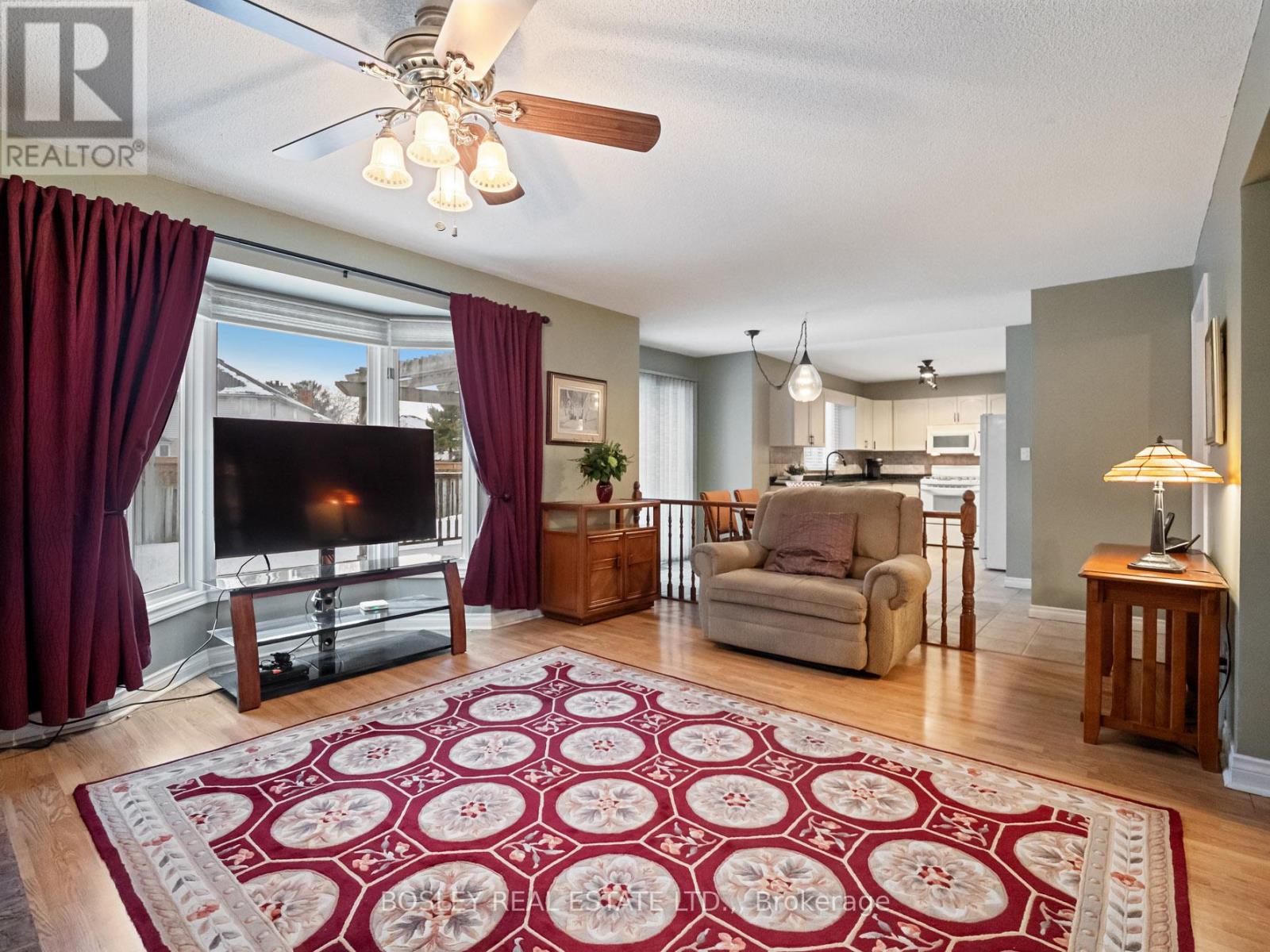 8 Chessington Street, St. Catharines, Ontario  L2S 3R7 - Photo 4 - X12671968