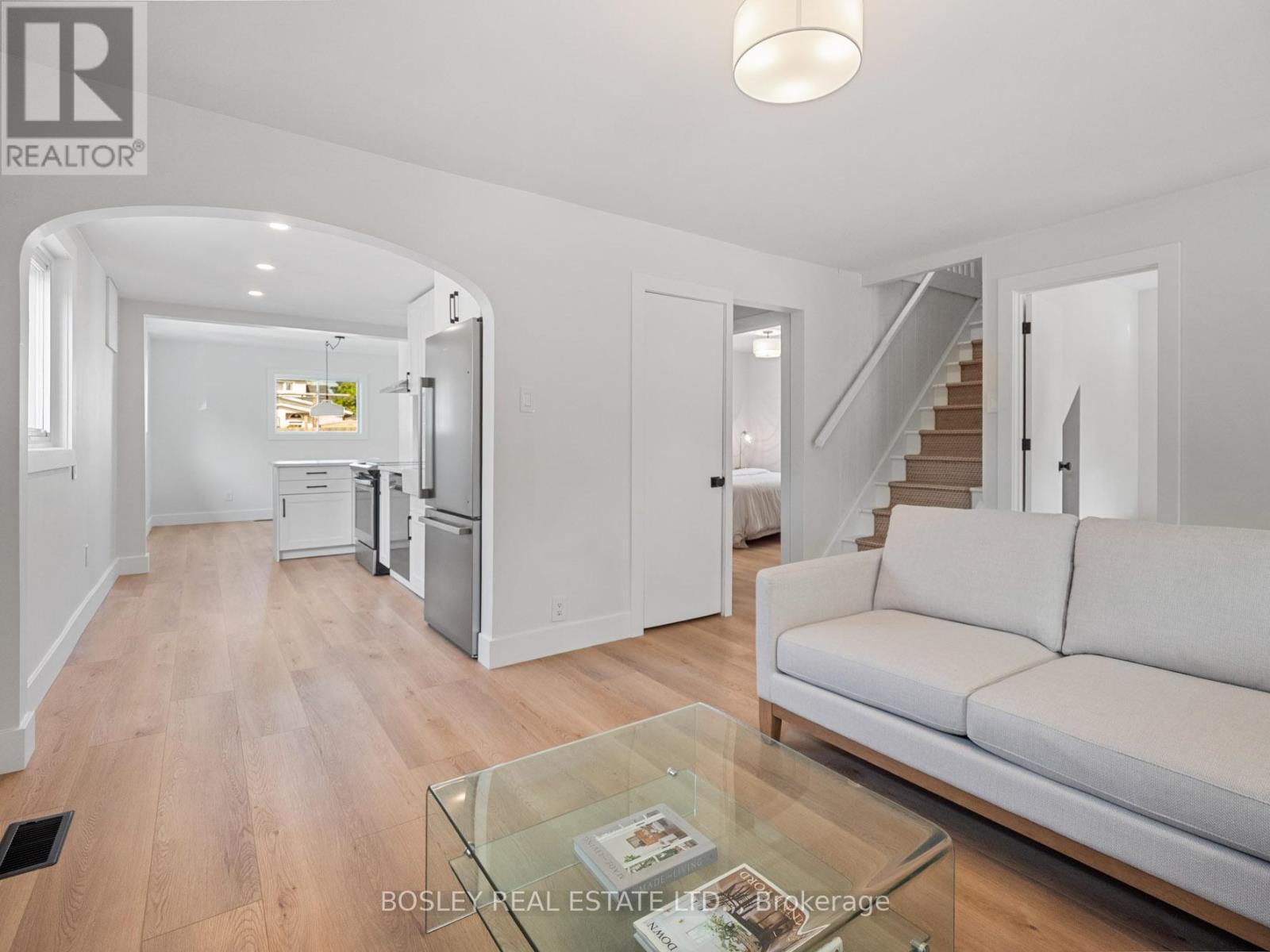 394 Fleet Street, Welland, Ontario  L3B 4X5 - Photo 11 - X12662734