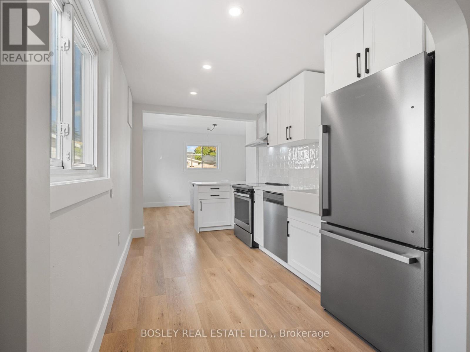 394 Fleet Street, Welland, Ontario  L3B 4X5 - Photo 12 - X12662734