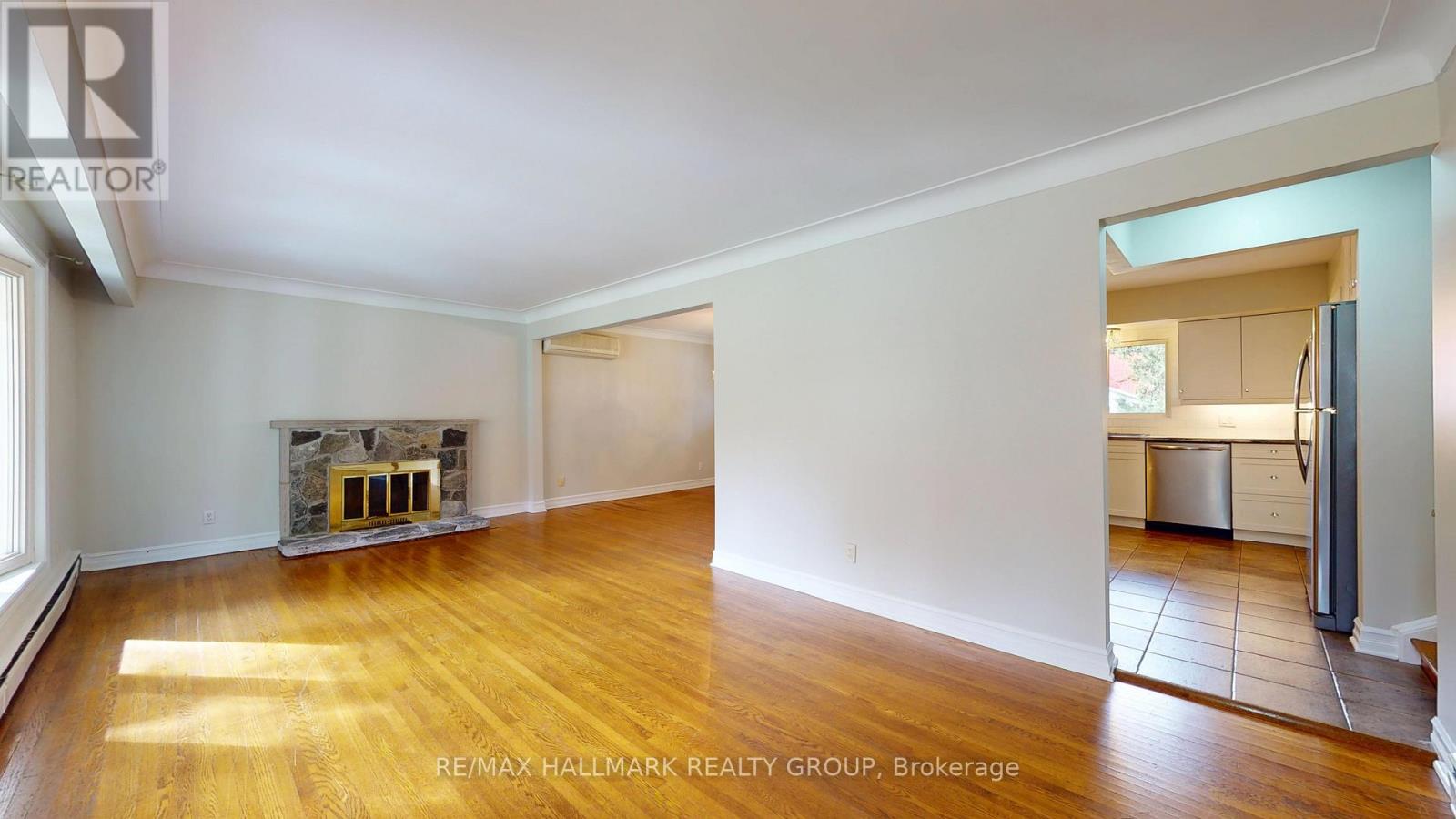 500 King Street W, Brockville, Ontario  K6V 3T2 - Photo 3 - X12483019