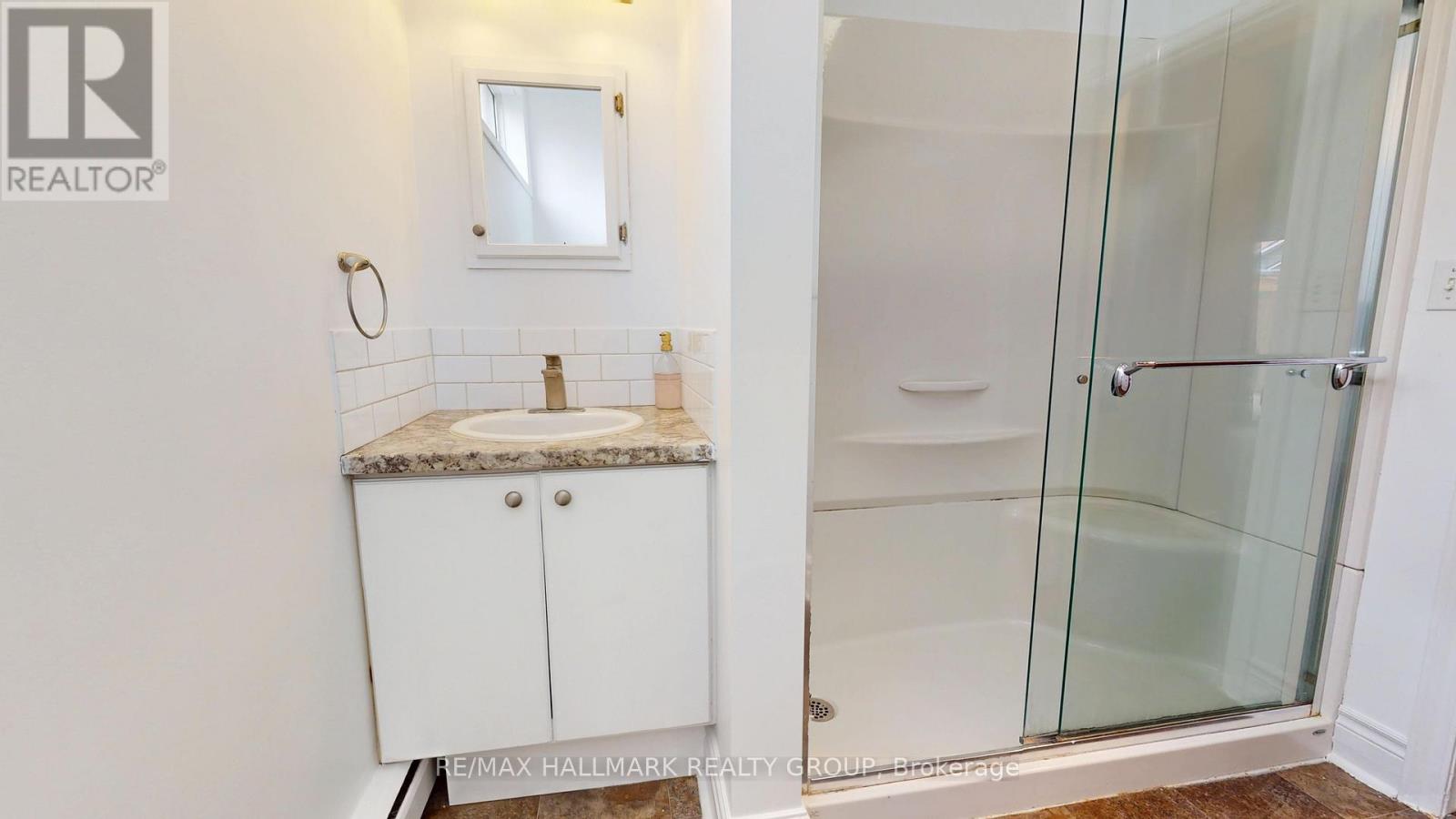 500 King Street W, Brockville, Ontario  K6V 3T2 - Photo 29 - X12483019