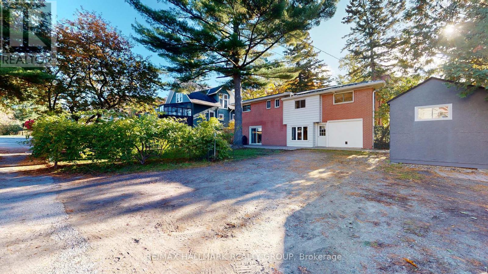 500 King Street W, Brockville, Ontario  K6V 3T2 - Photo 36 - X12483019