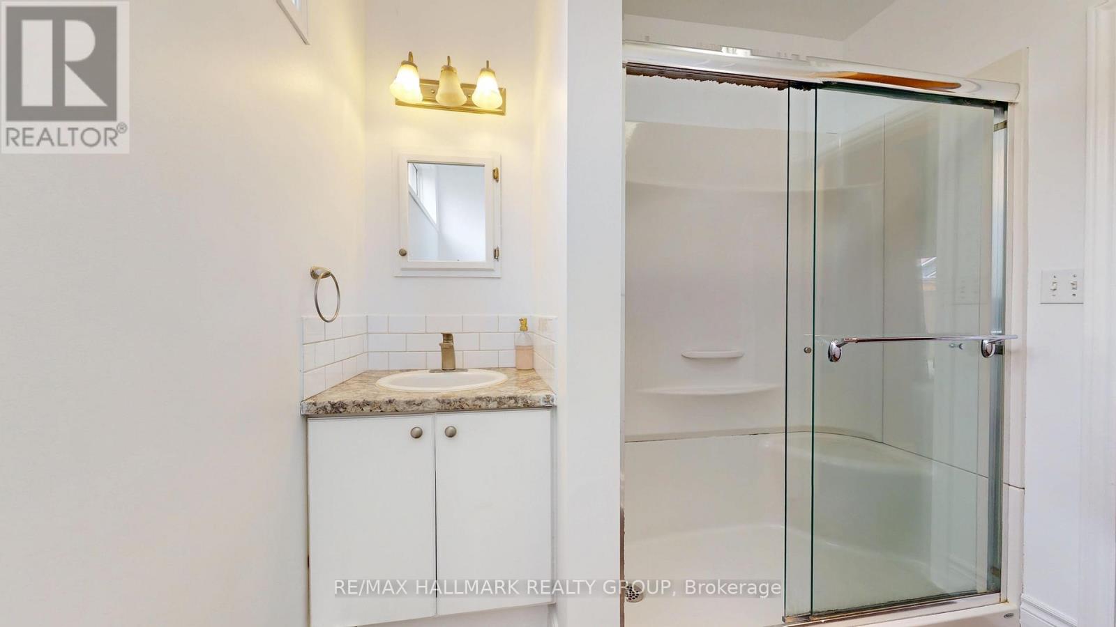 500 King Street W, Brockville, Ontario  K6V 3T2 - Photo 30 - X12483019