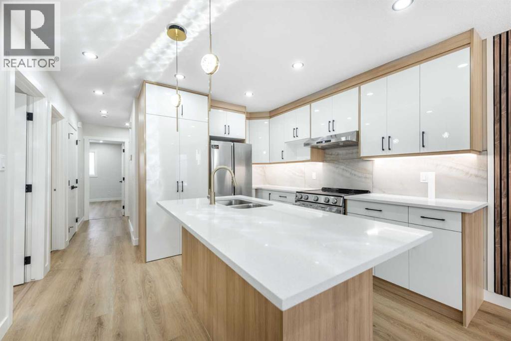 7277 Laguna Way Ne, Calgary, Alberta  T1Y 7C9 - Photo 2 - A2277590