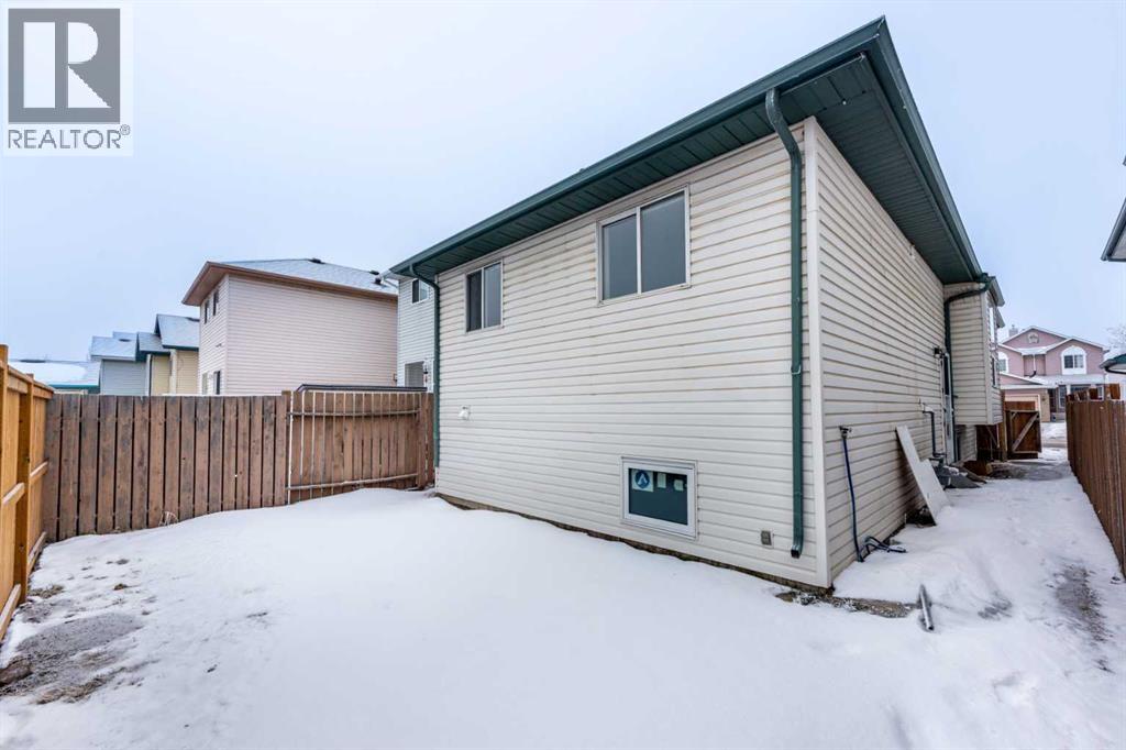 7277 Laguna Way Ne, Calgary, Alberta  T1Y 7C9 - Photo 38 - A2277590