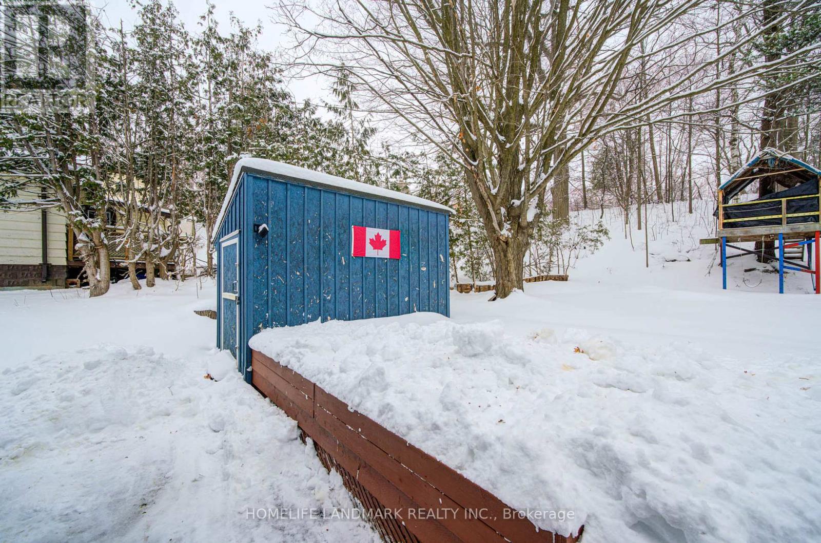 241 Glenwoods Avenue, Georgina, Ontario  L4P 2X1 - Photo 35 - N12662468