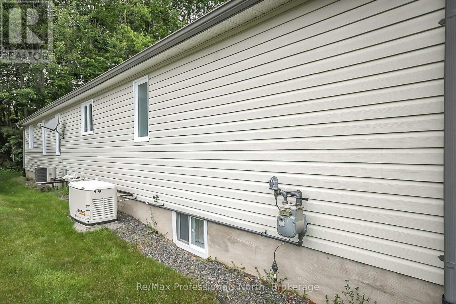 136 Hedgewood Lane, Gravenhurst (Muskoka (S)), Ontario  P1P 1Z4 - Photo 32 - X12672010