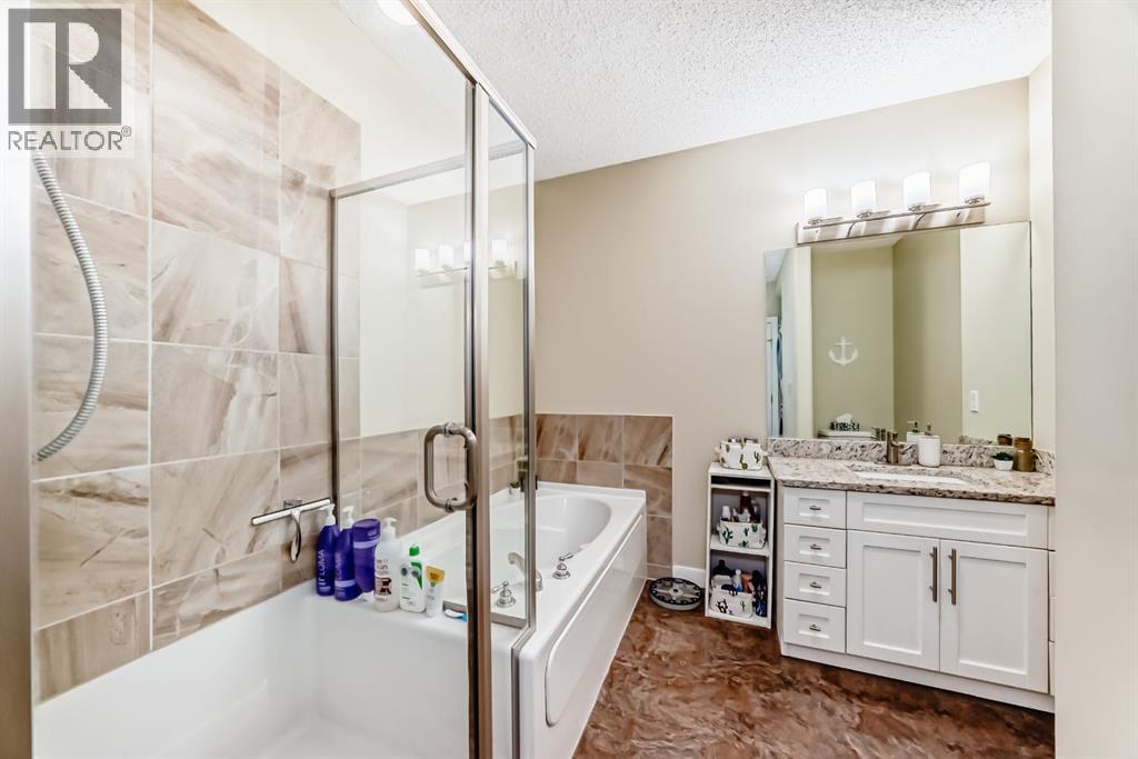 114, 30 Discovery Ridge Close Sw, Calgary, Alberta  T3H 5X5 - Photo 10 - A2276590