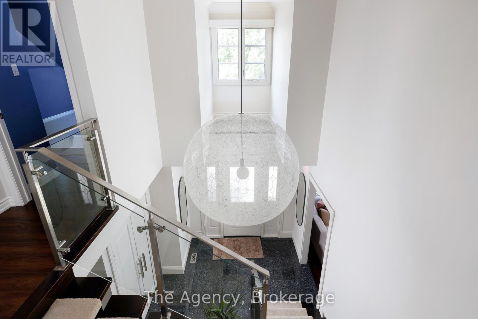 262 Mary Street, Oakville, Ontario  L6K 3V4 - Photo 23 - W12539142