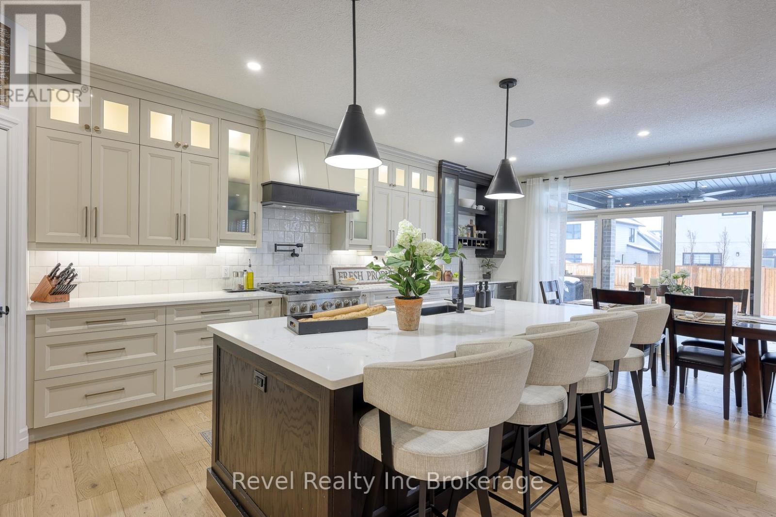 56 Hazelwood Pass, Thames Centre, Ontario  N0L 1G2 - Photo 12 - X12671984