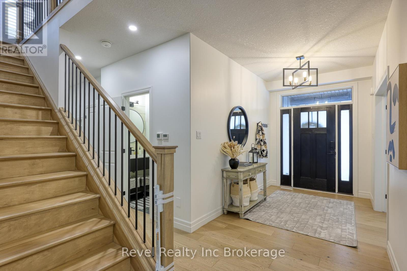 56 Hazelwood Pass, Thames Centre, Ontario  N0L 1G2 - Photo 16 - X12671984